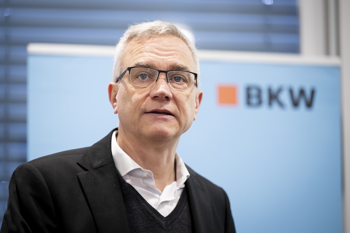 Robert Itschner, CEO BKW, spricht waehrend einer Medienkonferenz von das Kernkraftwerk Muehleberg, am Donnerstag, 19. Dezember 2024, in Muehleberg. Der Rueckbau des Kernkraftwerks Muehleberg im Kanton ...