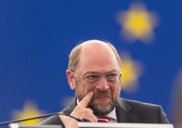 Martin Schulz vor den Sternen der EU.