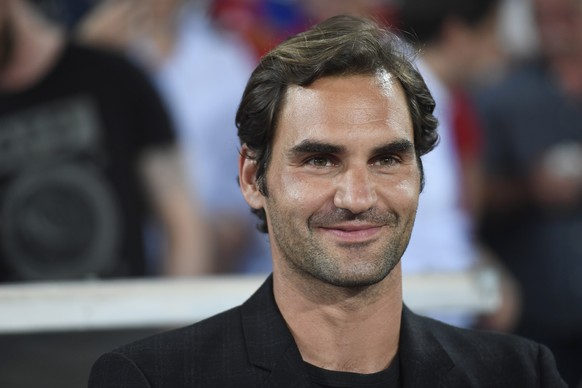 Star of tennis and fan of FC Basel Roger Federer looks on during the soccer match between FC Basel 1893 and FC St. Gallen atSt. Jakob-Park in Basel, Switzerland, Freitag, Juni 2, 2017. (KEYSTONE/Georg ...