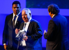 Just Fontaine mit dem Platin-Schuh.