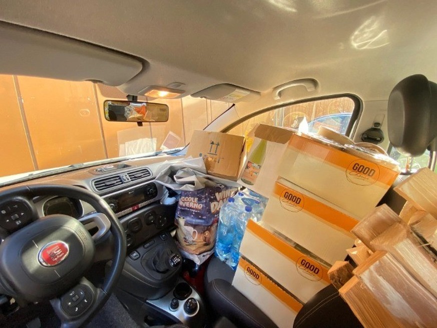 Das ist eindeutig nicht mehr erlaubt: Blick ins Auto einer 61-Jährigen.