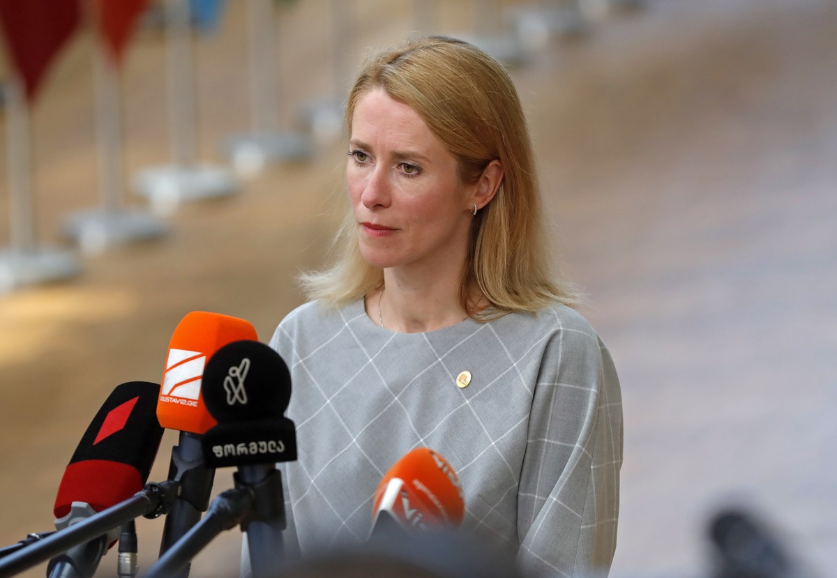 epa10029776 Estonian Prime Minister Kaja Kallas arrives for an EU Summit in Brussels, Belgium, 23 June 2022. The latest developments concerning the Russian invasion of Ukraine, the membership applicat ...