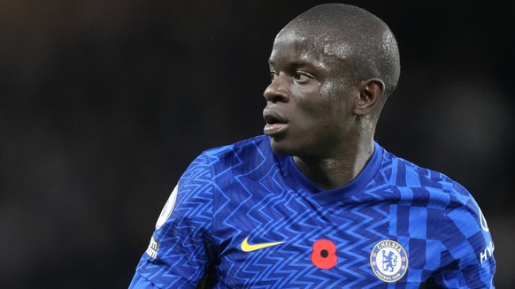 Chelsea&#039;s N&#039;Golo Kante reacts during the English Premier League soccer match between Chelsea and Burnley at the Stamford Bridge stadium in London, Saturday, Nov. 6, 2021. (AP Photo/Frank Aug ...