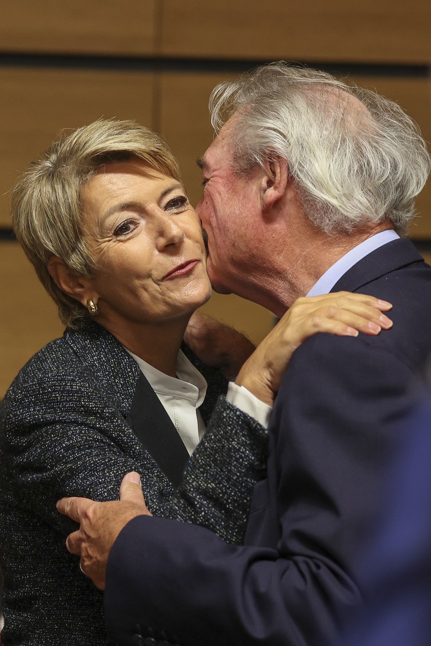 epa10242855 Switzerland&#039;s Minister of Justice and Police Karin Keller-Sutter (L) and Luxembourg Foreign Minister Jean Asselborn (R) greet each other at the EU Home Affairs Schengen Council meetin ...