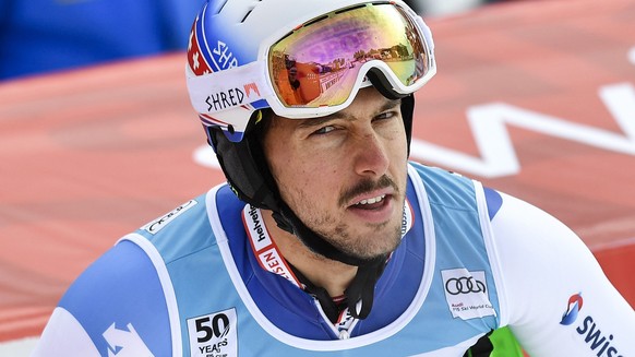 epa05704615 Carlo Janka of Switzerland reacts in the finish area during the first run of the Men&#039;s Slalom race at the FIS Alpine Skiing World Cup in Adelboden, Switzerland, 08 January 2017. EPA/P ...