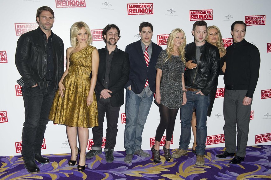 From left, U.S actor, Seann William Scott, U.S actress, Mena Suvari, U.S actors, Eddie Kaye Thomas, Jason Biggs, U.S actress, Tara Reid, U.S actor, Thomas Ian Nicholas, U.S actress Jennifer Coolidge a ...