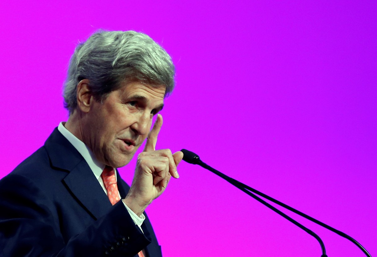 epa08839030 (FILE) - Former US Secretary of State John Kerry gives his speech during the fifth edition of the University's Commencement Exercises of New York University Abu Dhabi (NYUAD) in Abu D ...