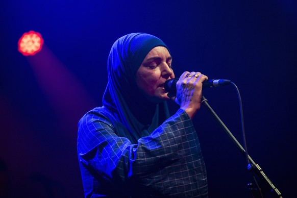 epa10770142 (FILE) - Irish singer Sinead O&#039;Connor performs during her concert at Akvarium Klub in Budapest, Hungary, 09 December 2019 (reissued 26 July 2023). O&#039;Connor has died at the age of ...
