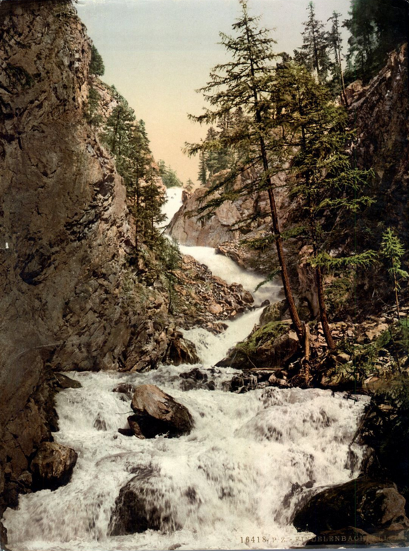 Findelenbachfall bei Zermatt.