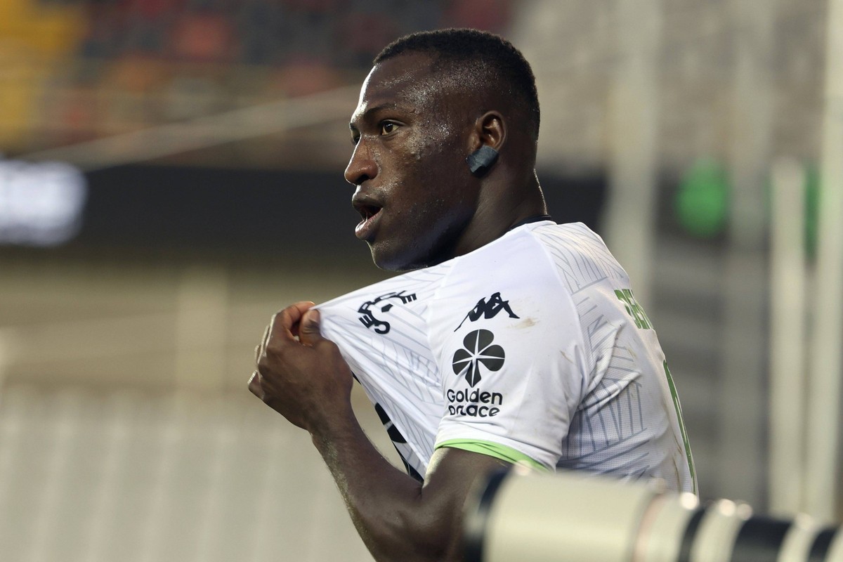 Cercle Bruges KSV v FC Sankt-Gallen BRUGGE, BELGIUM - OCTOBER 03 : Denkey Kevin forward of Cercle Brugge celebrates scoring a goal during a UEFA Conference League match between Cercle Bruges KSV and F ...