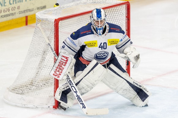 Ambri-Piottas Torhueter Damiano Ciaccio beim Eishockey-Qualifikationsspiel der National League zwischen dem HC Ajoie und dem HC Ambri-Piotta in der Raiffeisen Arena in Porrentruy, am Samstag, 11. Deze ...