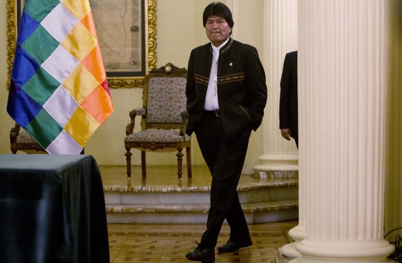 Bolivia&#039;s President Evo Morales arrives for a press conference at the government palace in La Paz, Bolivia Wednesday, Sept. 15, 2016. During the conference Morales appealed to Chile for a bilater ...