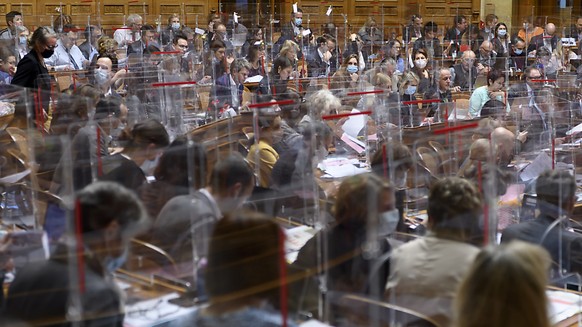 Das Parlament hat am Donnerstag in aller Eile die letzte Frage beim angepassten Covid-19-Gesetz gekl