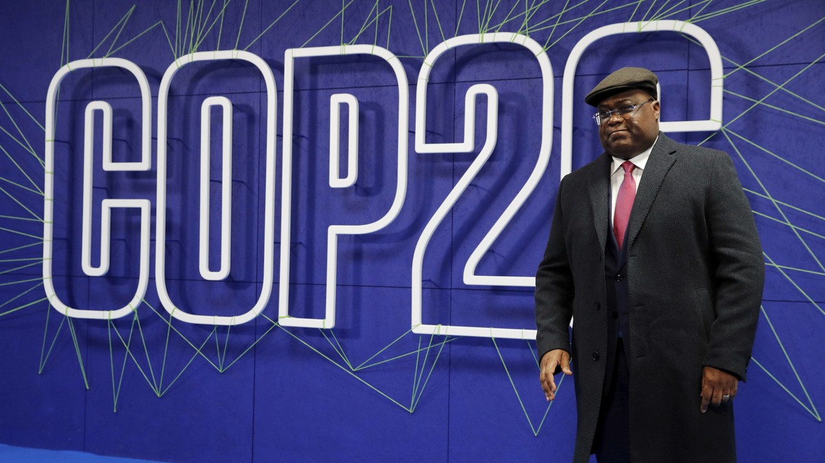 Democratic Republic of the Congo's President Felix Tshisekedi arrives for the COP26 summit at the Scottish Event Campus (SEC) in Glasgow, Scotland, Monday Nov. 1, 2021. The U.N. climate summit in ...