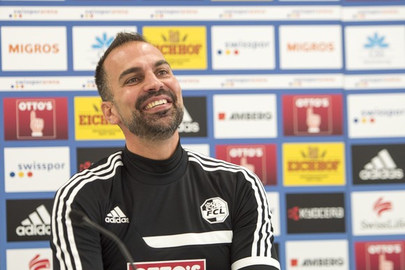 Markus Babbel, neuer Cheftrainer des FC Luzern, an der Medienkonferenz vor dem Heimspiel am Sonntag gegen Vaduz, in der Swisspor Arena in Luzern am Freitag, 17. Oktober 2014. (KEYSTONE/Sigi Tischler)