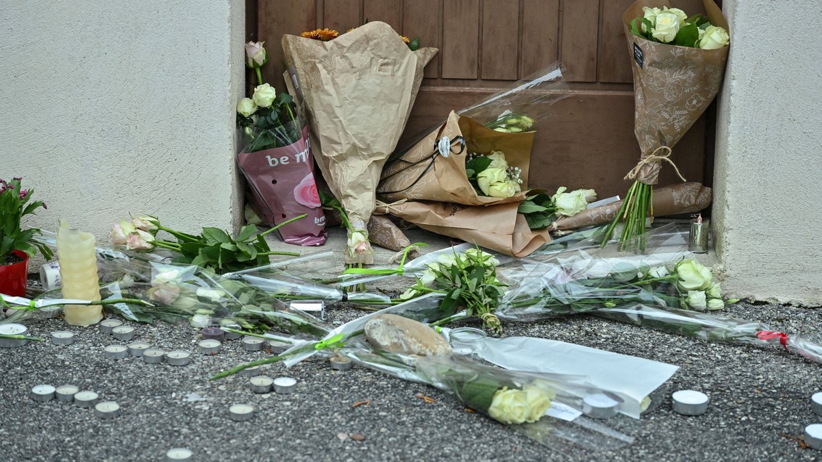 Deadly attack on a village festival: France sees its peaceful rural life threatened The boy from Germany who left his mark on the US: Henry Kissinger is dead