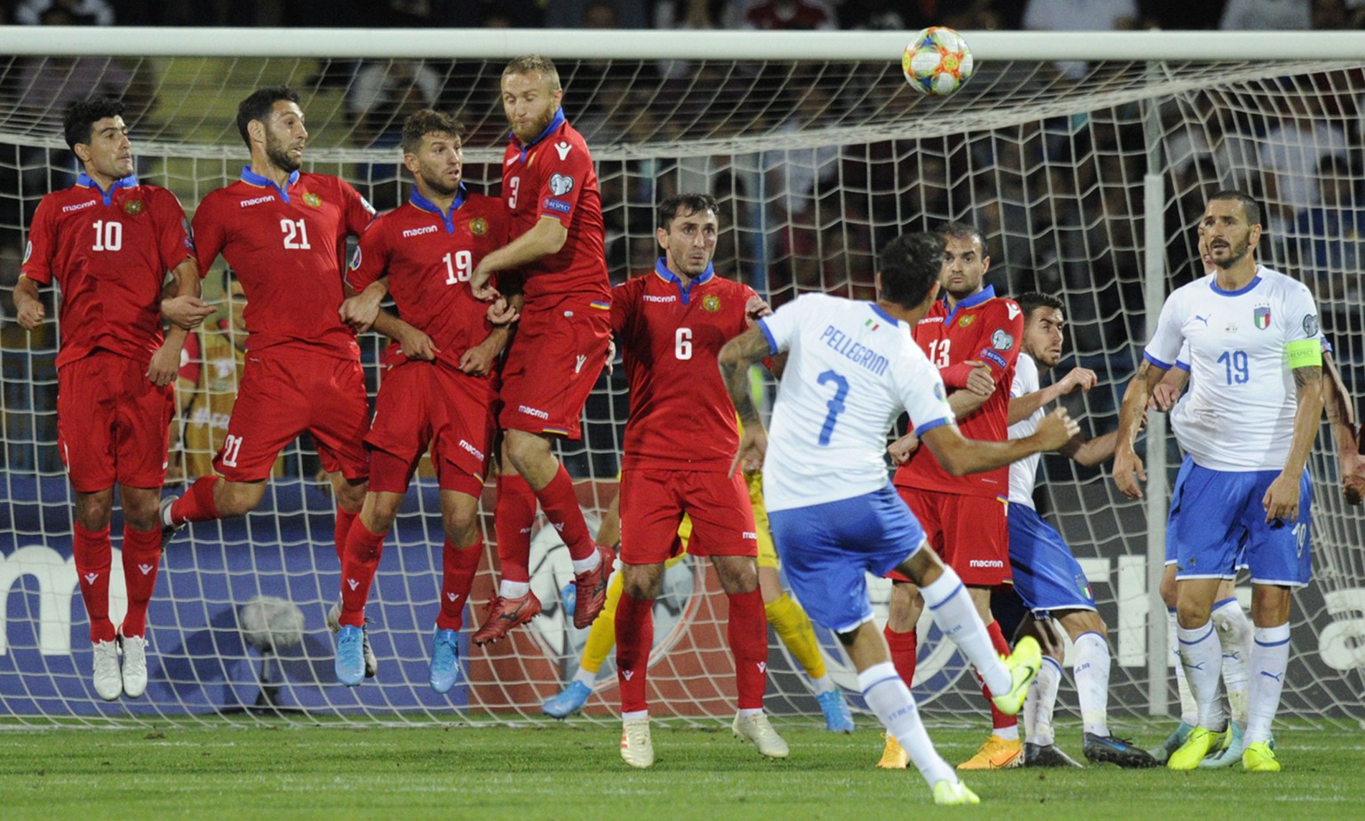 Italy&#039;s Lorenzo Pellegrini, front, scores a goal during the Euro 2020 group J qualifying soccer match between Armenia and Italy at the Vazgen Sargsyan Republican stadium in Yerevan, Armenia, Thur ...