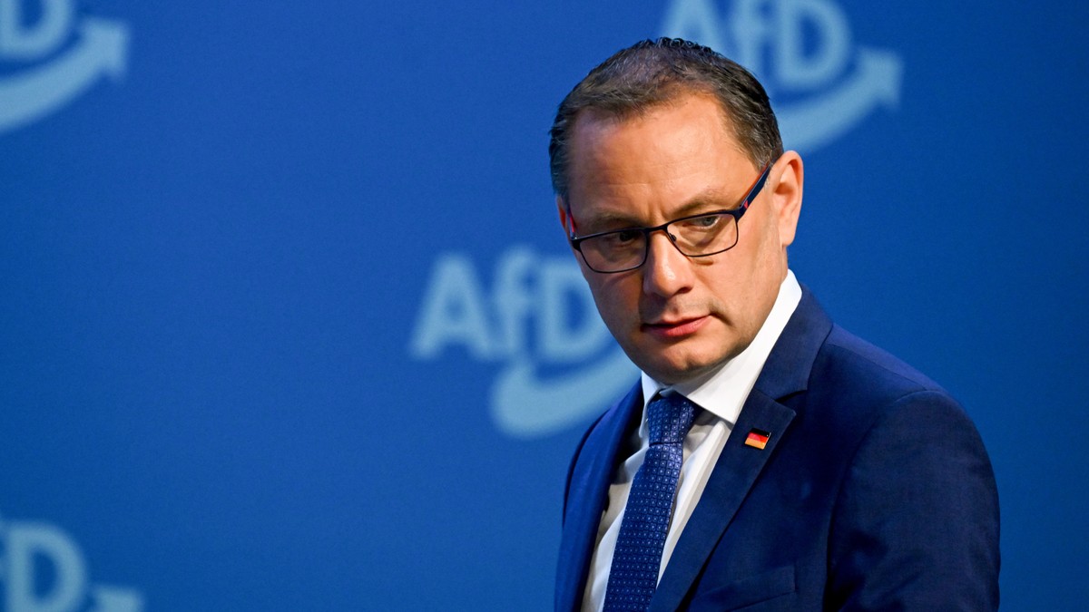 AfD leader Shrubala distances himself from far-right meetings