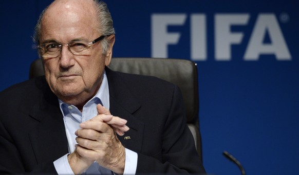 Sepp Blatter ist mit dem 420-seitigen Bericht gestern zur Bundesanwaltschaft gegangen.