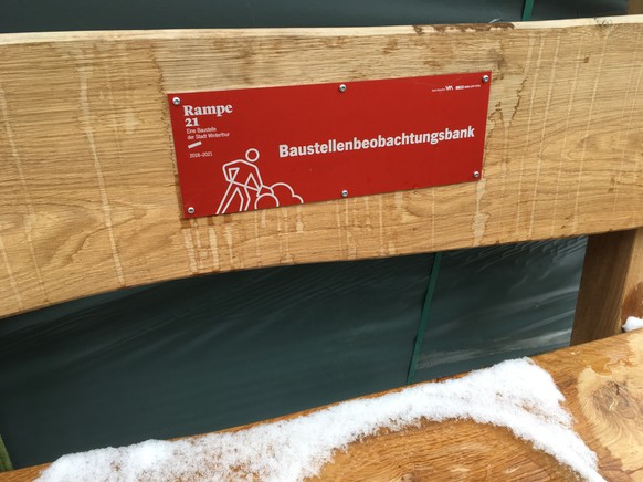 Â«MassivesÂ» Gas-Leck in Winterthur â Lage unter Kontrolle
Oh nein, dann kann man jetzt die baustelle gar nicht beobachten, obeohl sie extra eine baustellenbeobachtungsbank hingestellt habenð±