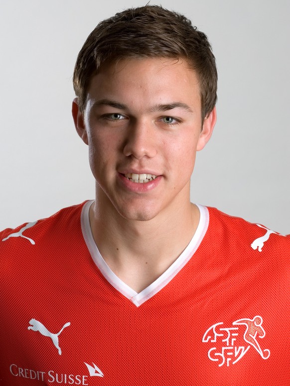 Portrait von David Frey, Spieler der Schweizer U17 Nationalmannschaft, aufgenommen am Dienstag, 22. April, 2008 im Stade St. Leonard, Freiburg. (KEYSTONE/Alessandro della Valle)