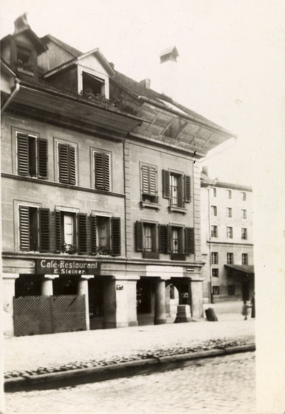 1930: Café-Restaurant E. Steiner,&nbsp;Gerbergasse 41.<br data-editable="remove">