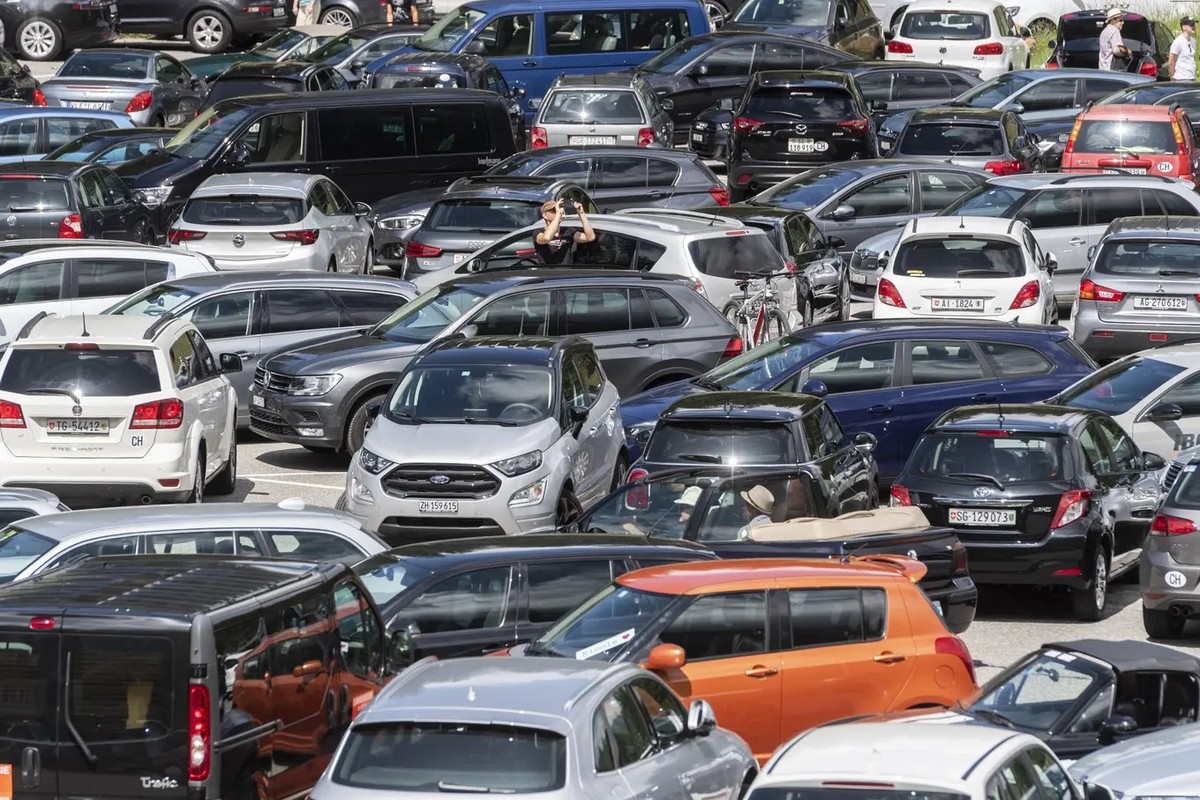 Realität in der Schweiz: Das Auto ist mit Abstand das wichtigste Verkehrsmittel.