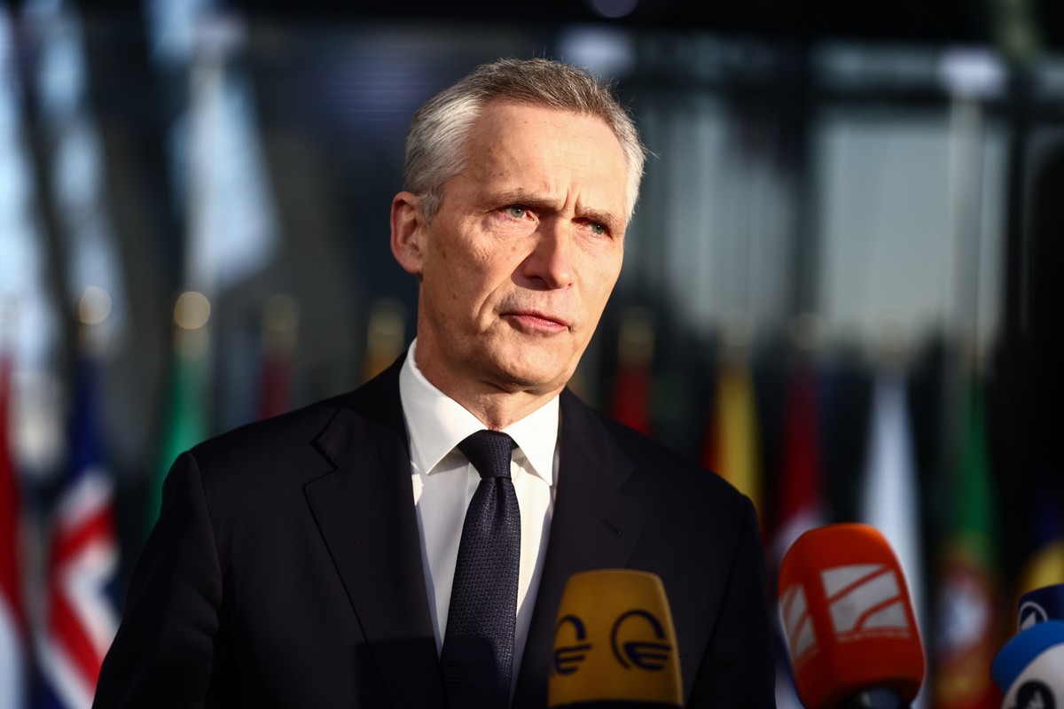 epa10466079 NATO Secretary General Jens Stoltenberg speaks to members of the media ahead of a NATO Defense Ministers' meeting at the alliance headquarters in Brussels, Belgium, 14 February 2023.  ...