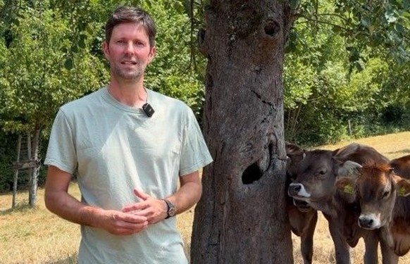 https://www.schweizheute.ch/schweiz/kritik-am-bauernverband-gruene-werben-um-duerregeplagte-landwirte-ld.4209541

Kilian Baumann