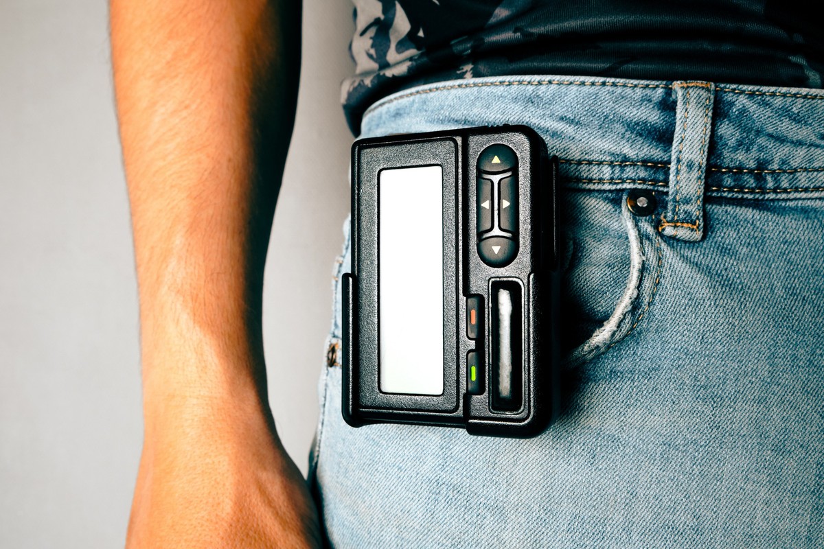 Pager hanging waistband jeans