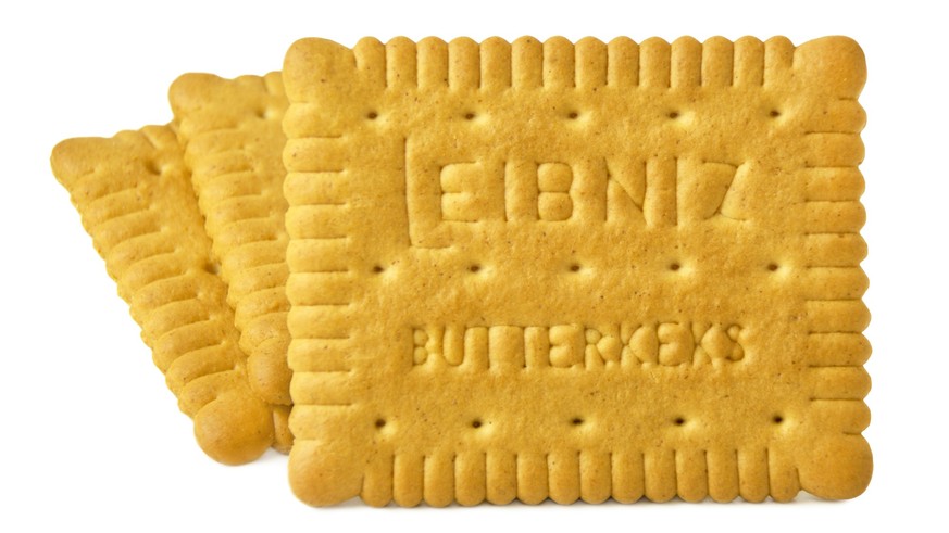 The cookie maker with a dark past Bang on Paradeplatz: UBS apparently wants to fire more than half of CS employees