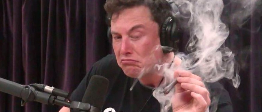 Tesla-Chef Musk bereut, mit Comedian Joe Rogan gekifft zu haben