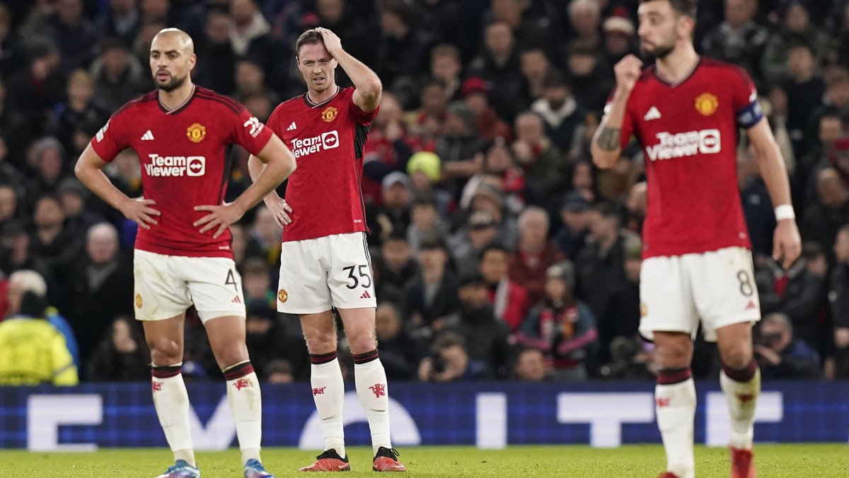 Manchester United exits after defeat to Bayern