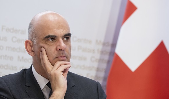 Gesundheitsminister Alain Berset stellt eine schrittweise Aufhebung des Lockdown in Aussicht. (Archivbild)