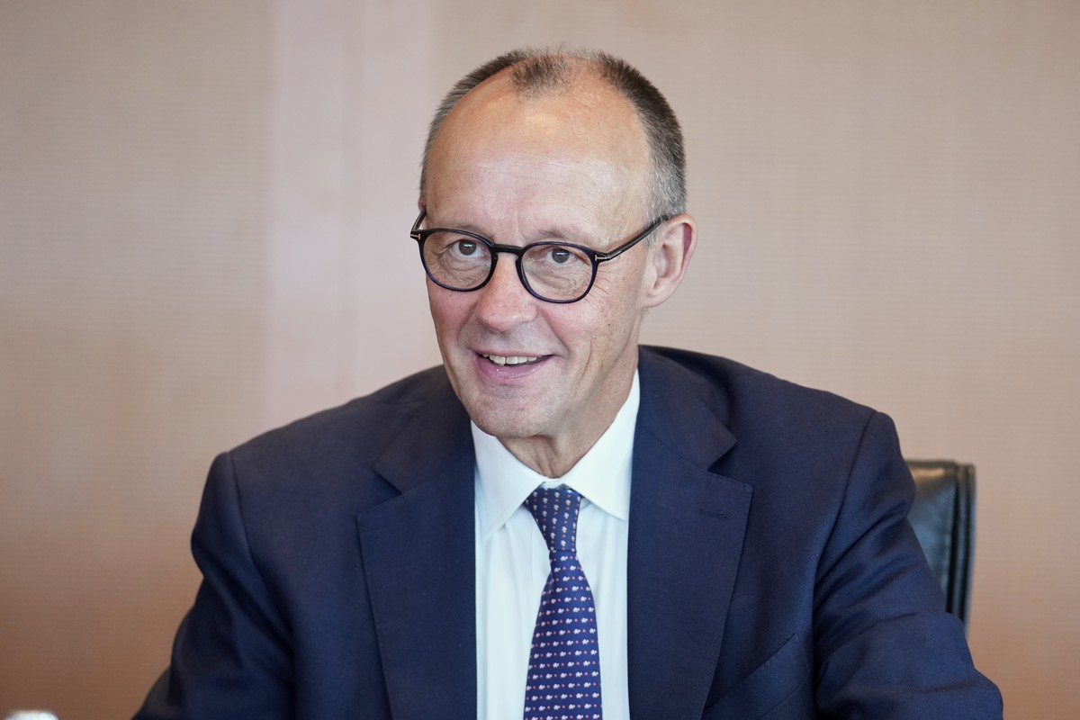 German Chancellor Friedrich Merz attends a cabinet meeting at the chancellery in Berlin, Germany, Wednesday, Aug. 6, 2025, (AP Photo/Ebrahim Noroozi)
Friedrich Merz
