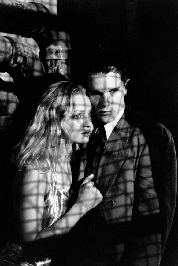 GATTACA, from left, Uma Thurman, Ethan Hawke, 1997, Columbia/courtesy Everett Collection Columbia Pictures/Courtesy Everett Collection PUBLICATIONxINxGERxSUIxAUTxONLY Copyright: xColumbiaxPictures/Cou ...
