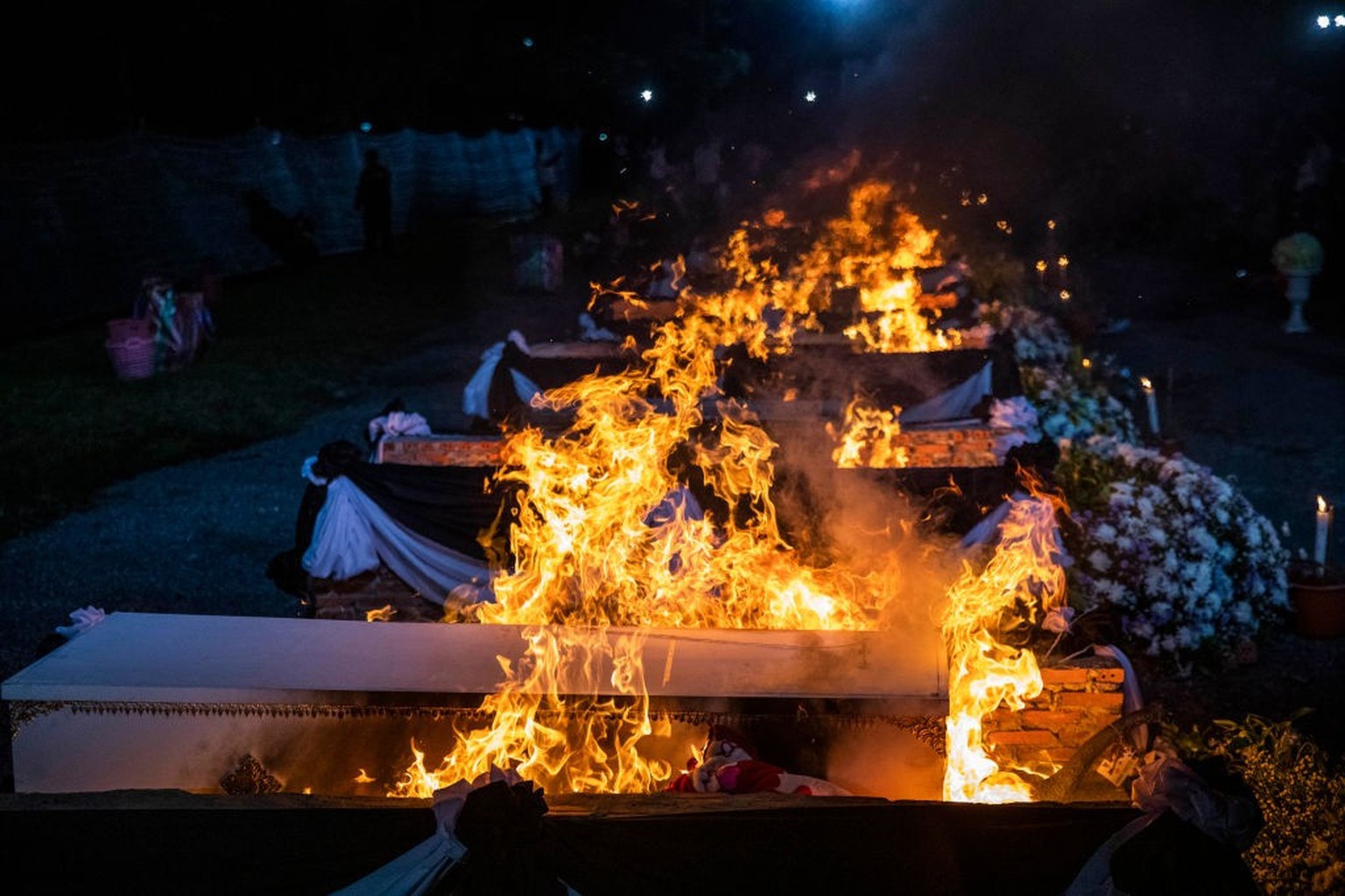 NONG BUA LAMPHU, THAILAND - OCTOBER 11: Victims of the massacre in Nong Bua Lamphu are cremated at Wat Rat Samakee on October 11, 2022 in Uthai Sawan subdistrict, Nong Bua Lamphu, Thailand. Local medi ...