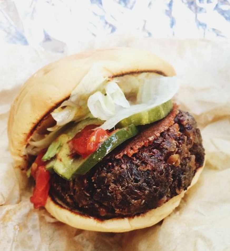 Ein fleischloser Burger ist der beste Burger der Welt – nun soll niemand mehr sagen, Veganer können nix Gescheites essen