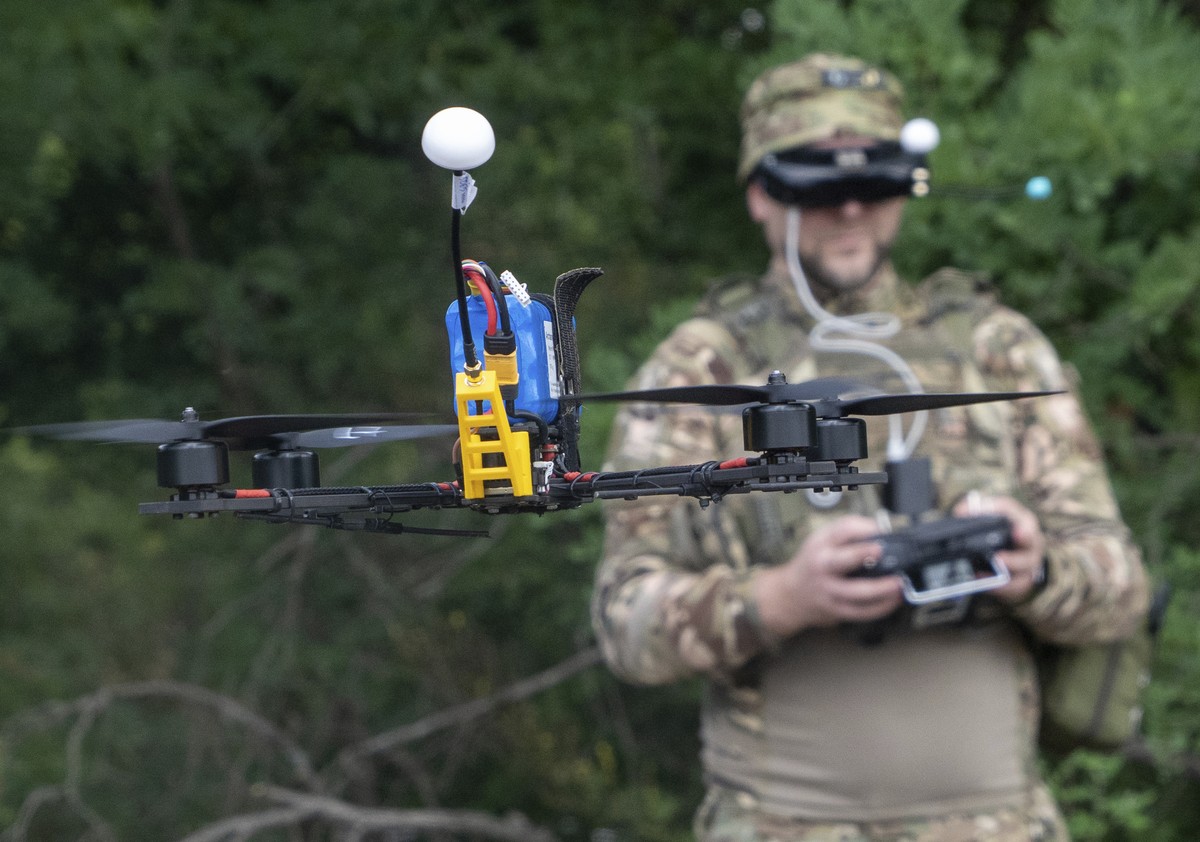 A Ukrainian serviceman of 57th motorised brigade controls an FPV drone at the frontline in Kharkiv region, Ukraine Tuesday, Aug. 12, 2025. (AP Photo/Andrii Marienko)
Russia Ukraine War