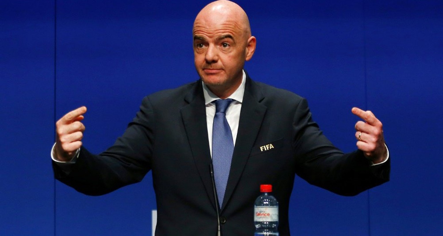 FIFA-Präsident Gianni Infantino geht in die Gegenoffensive.