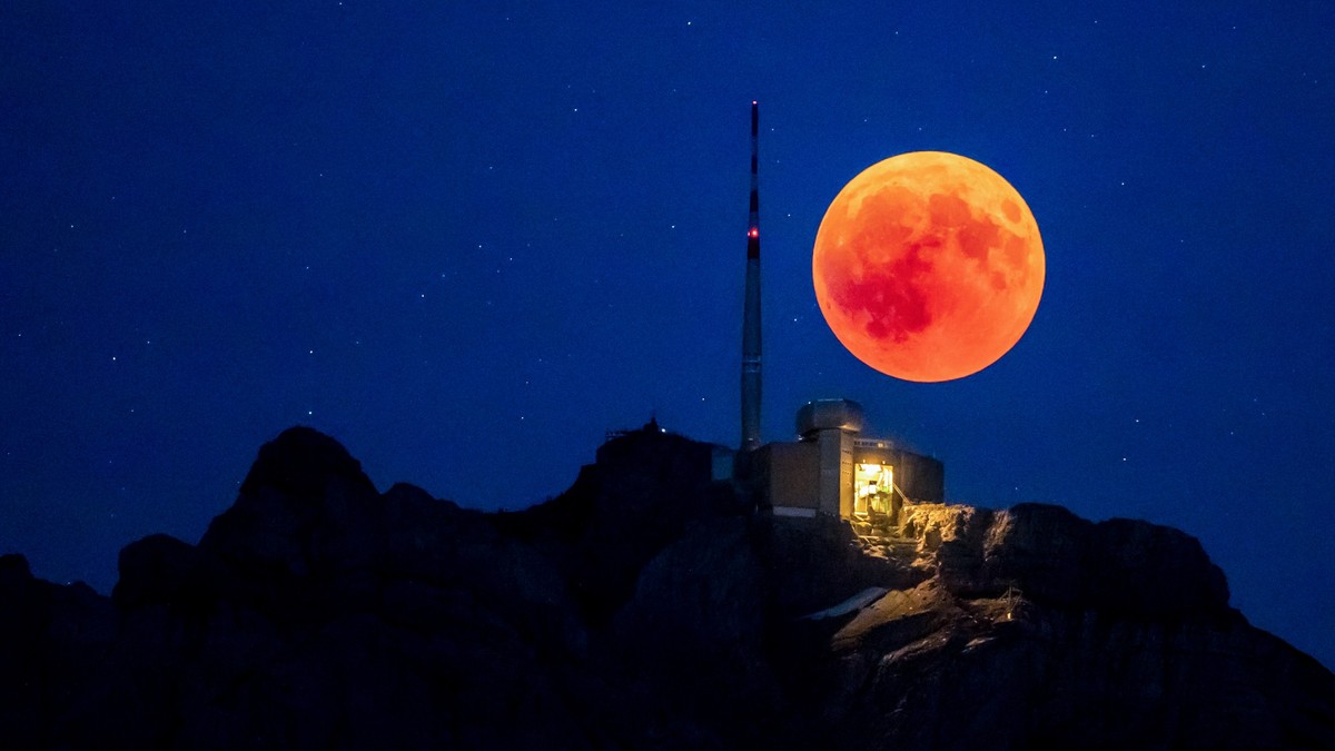 Der nächste Vollmond wird ganz besonders – er erscheint blutrot