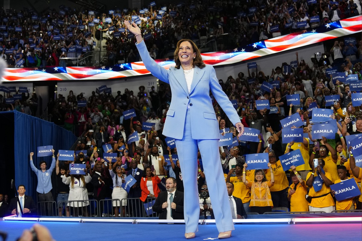 FILE - Vice President Kamala Harris waves during a campaign rally, July 30, 2024, in Atlanta. (AP Photo/John Bazemore, File)
Kamala Harris