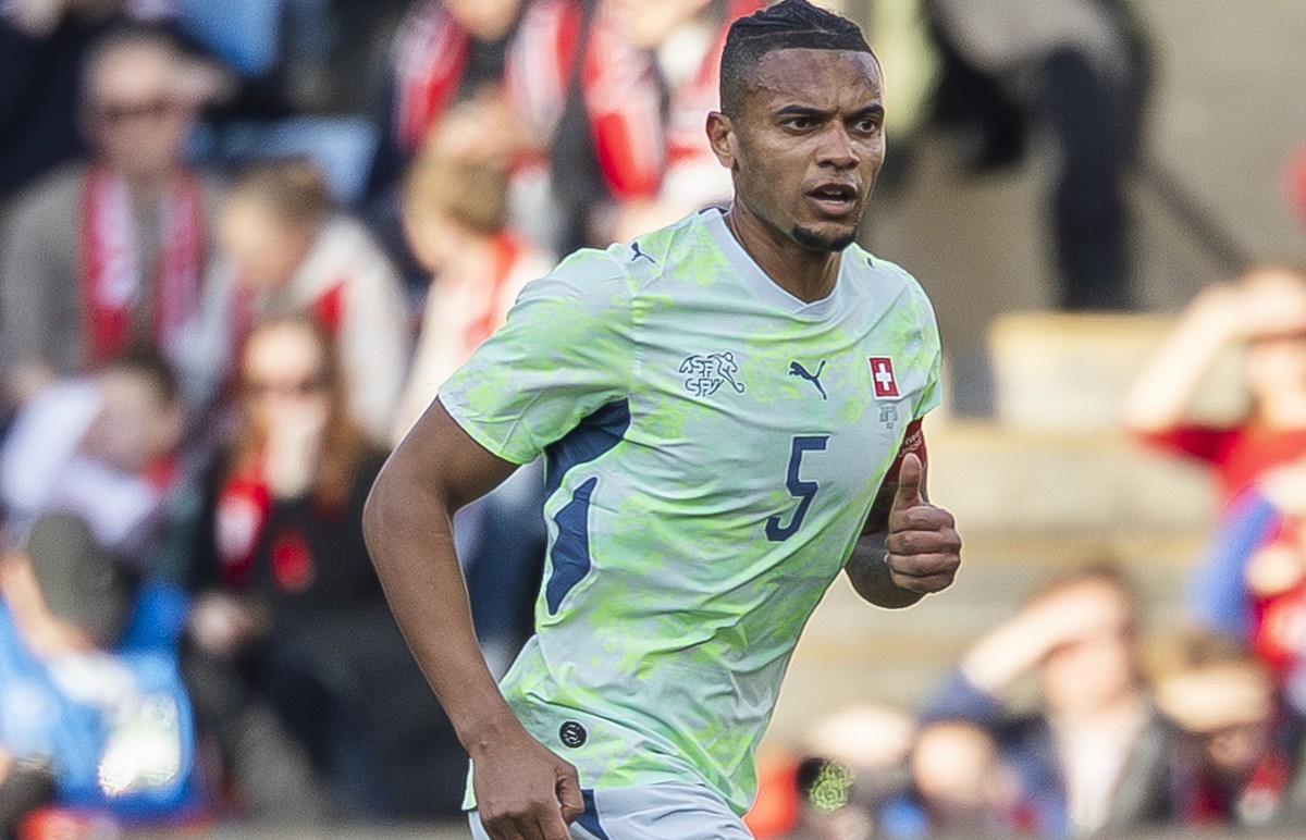 Switzerland's Manuel Akanji in action, during a friendly soccer match between Norway and Switzerland at the Ullevaal Stadium in Oslo, Norway, Tuesday, March 31, 2026. (KEYSTONE/Cyril Zingaro)