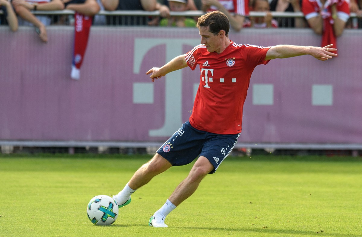 ZUM WECHSEL VON SEBASTIAN RUDY VON DER TSG HOFFENHEIM ZUM FC BAYERN MUENCHEN STELLEN WIR IHNEN FOLGENDES BILDMATERIAL ZUR VERFUEGUNG Bundesliga, Training FC Bayern Muenchen am 30.07.2017 mit der Vors ...
