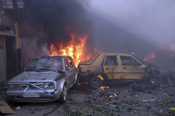 Ein anderer Bombenanschlag Anfang April in Homs, 25 Menschen starben, mehr als Hundert wurden verletzt.