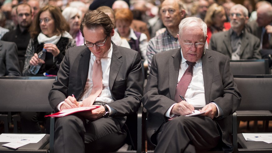 Bereits vor der Hildebrand-Affäre gab es regen Kontakt zwischen dem «Weltwoche»-Herausgeber und Nationalrat Roger Köppel und dem alt Bundesrat Christoph Blocher.