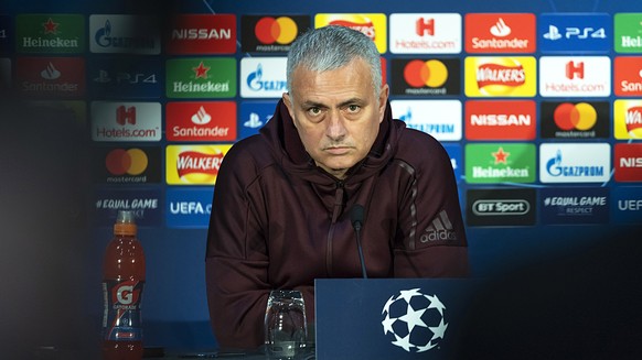epa07191643 Manchester United&#039;s manager Jose Mourinho attends a press conference in Manchester, Britain, 26 November 2018. Manchester United will face Young Boys Bern in their UEFA Champions Leag ...