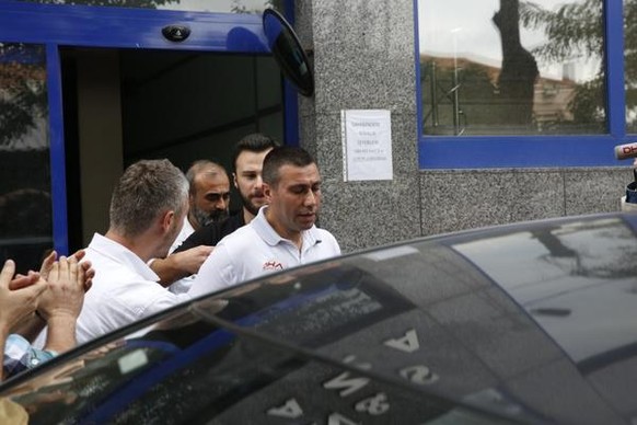 Die Verhaftung des Redakors Murat Capan.