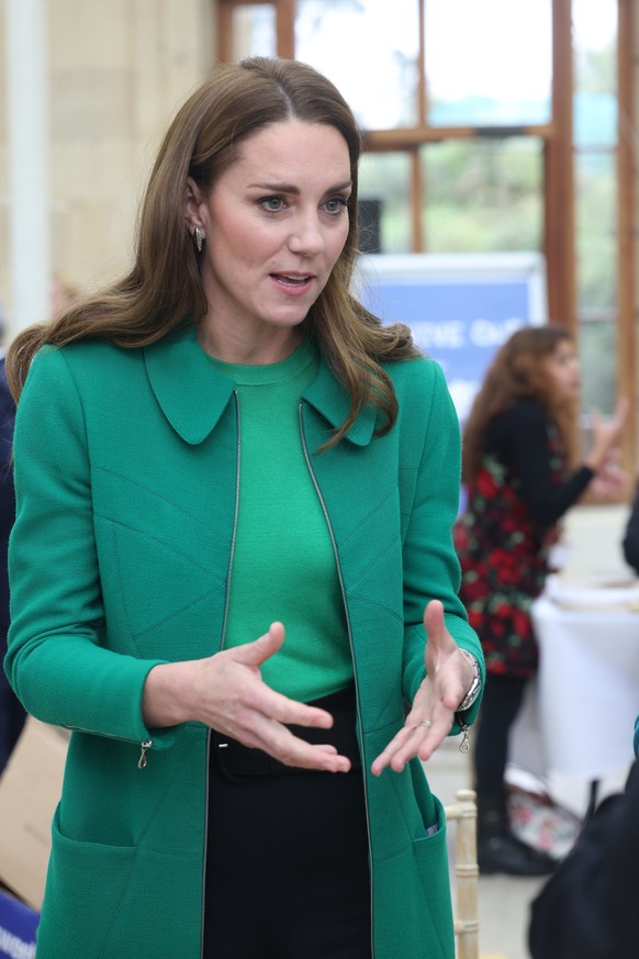 Britain&#039;s Kate, Duchess of Cambridge during a visit to the Royal Botanic Gardens, in south London, Wednesday, Oct. 13, 2021 to take part in a Generation Earthshot event. (Ian Vogler/Pool Photo vi ...