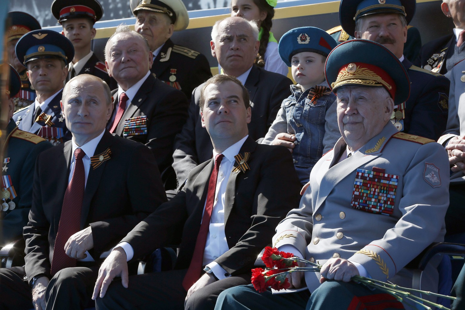 Noch am Freitagmorgen nahm Putin die grosse Parade auf dem Roten Platz in Moskau ab.&nbsp;